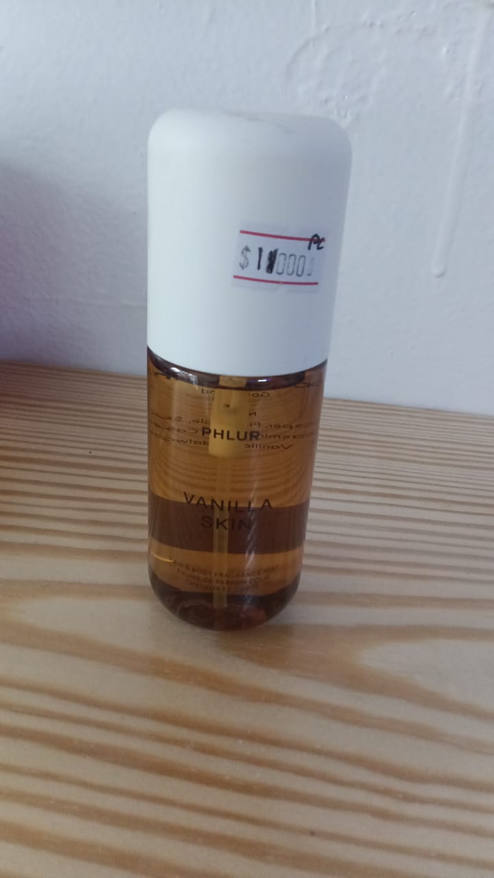 Phlur Vanilla Skin Body Mist