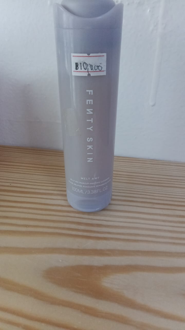 Fenty Skin - Melt Awf
