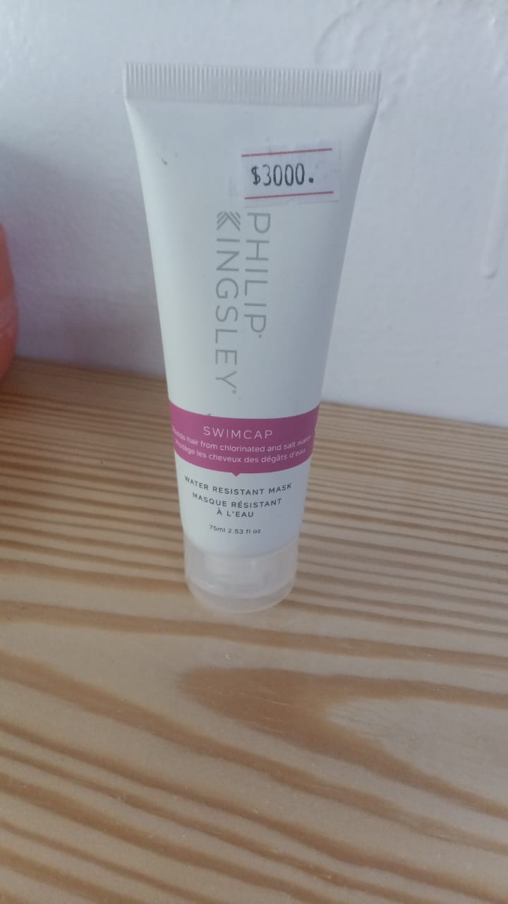 Water Resistant Mask for Hair