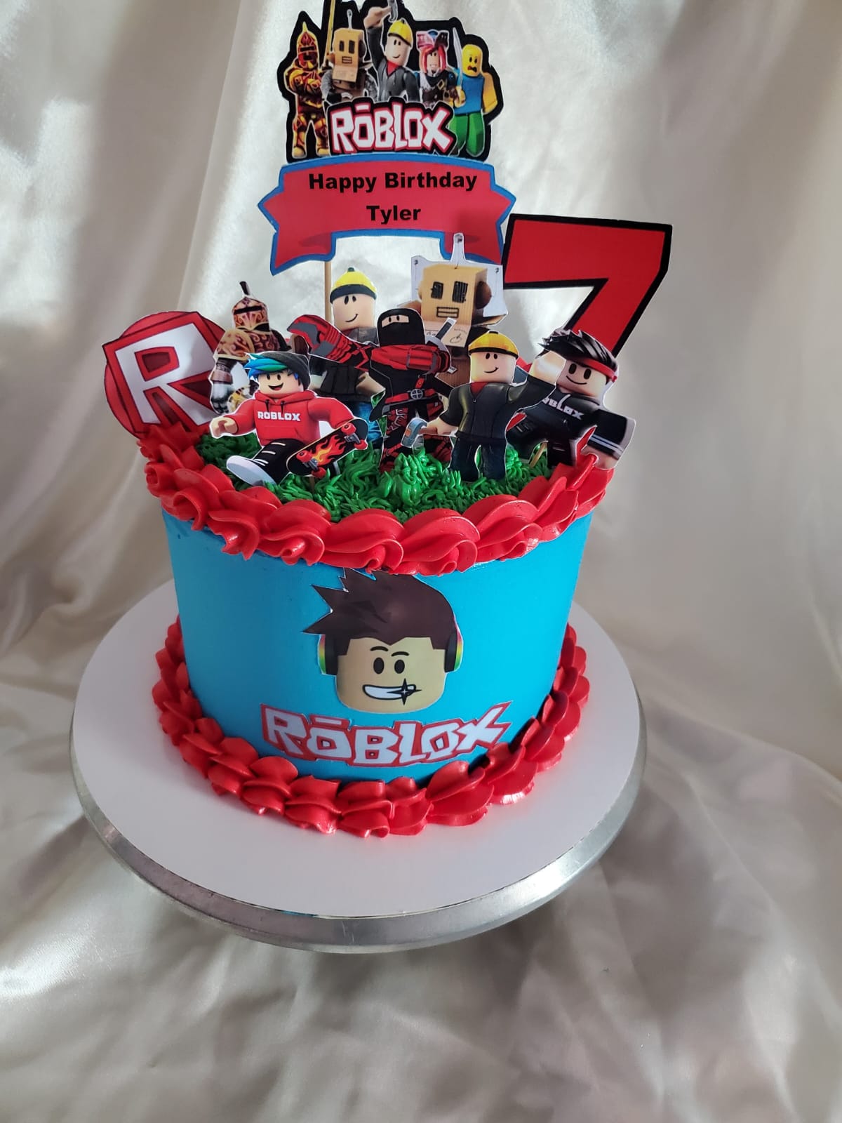 Custom Cakes