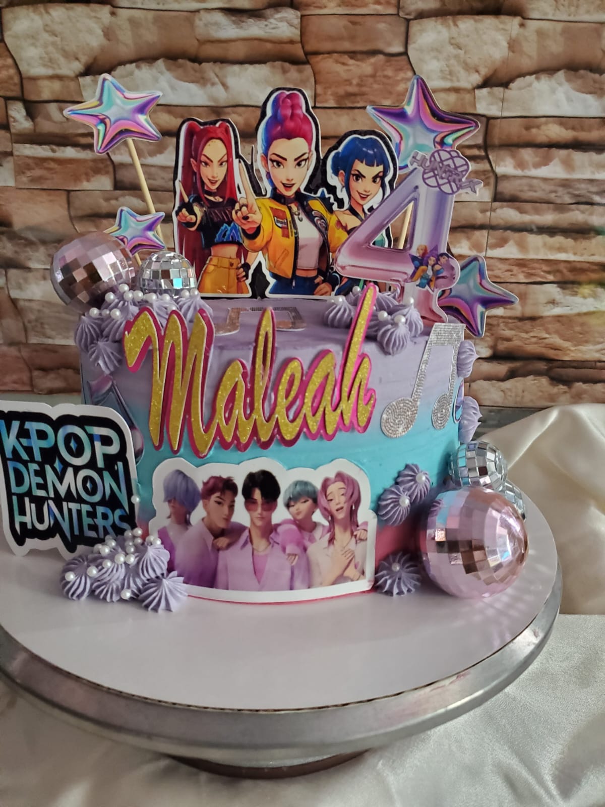 Custom Cakes