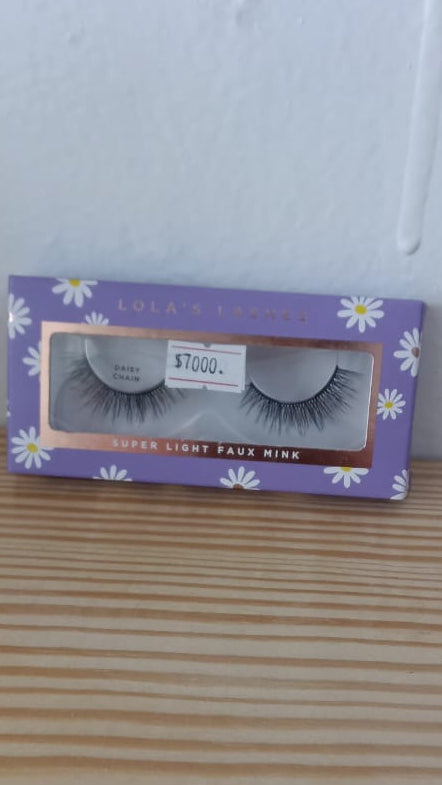 Lola's Lashes - Super Light