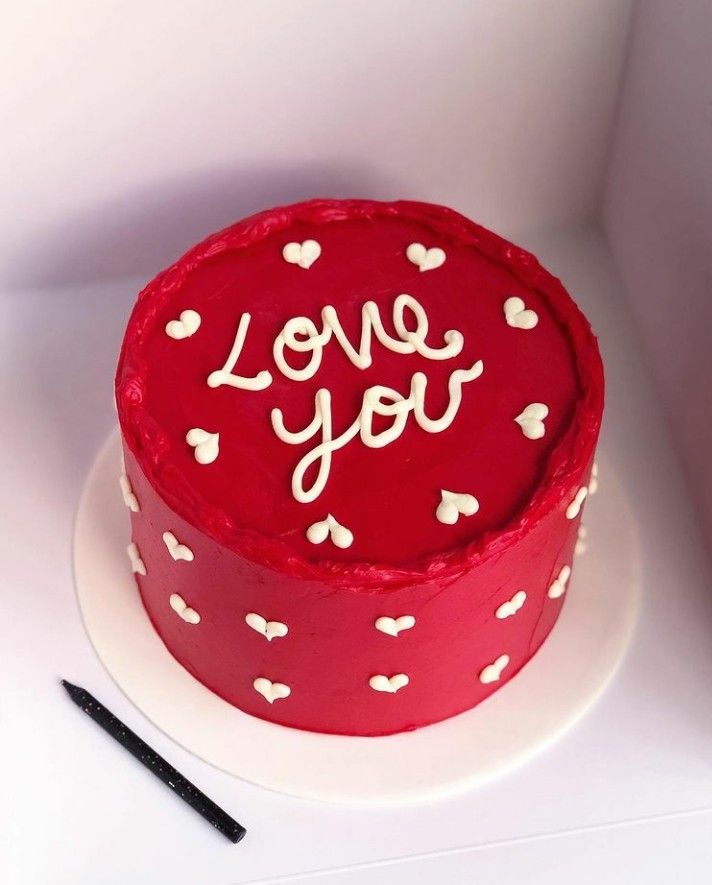 6" Cakes